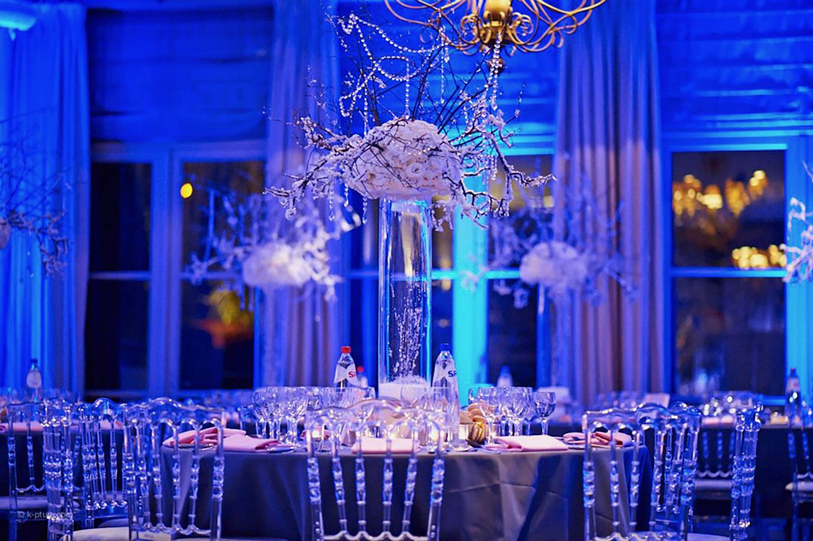 Floral Artists - Bloemen huwelijk trouw bruiloft - Bruidsboeket - Bloemendecoratie - House of Weddings - 25