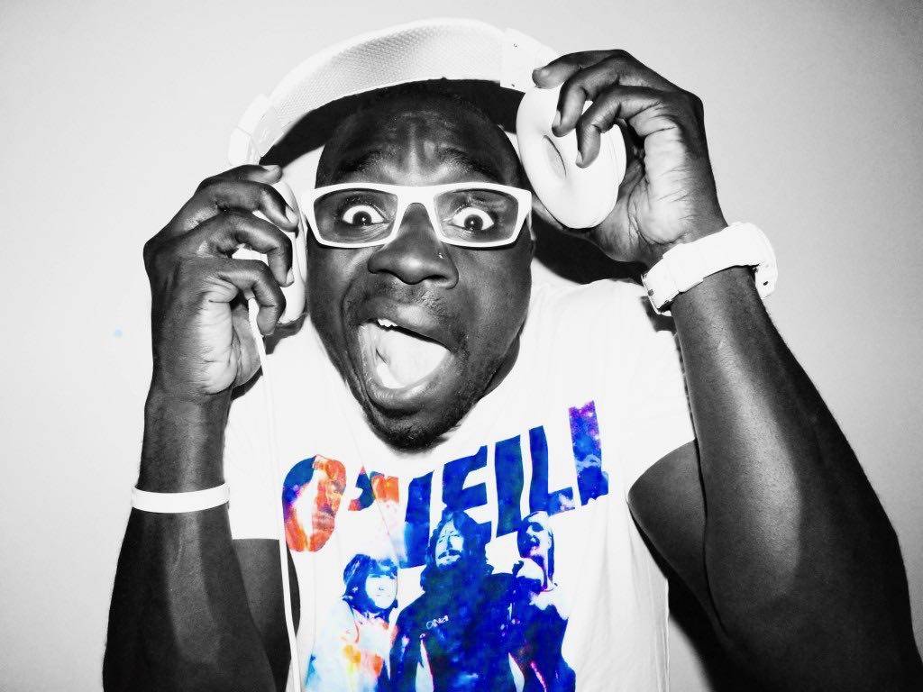 Hofnar - Licht & Geluid - Audiovisuele Diensten - DJ - Artiesten - House of Weddings - House of Events - 9