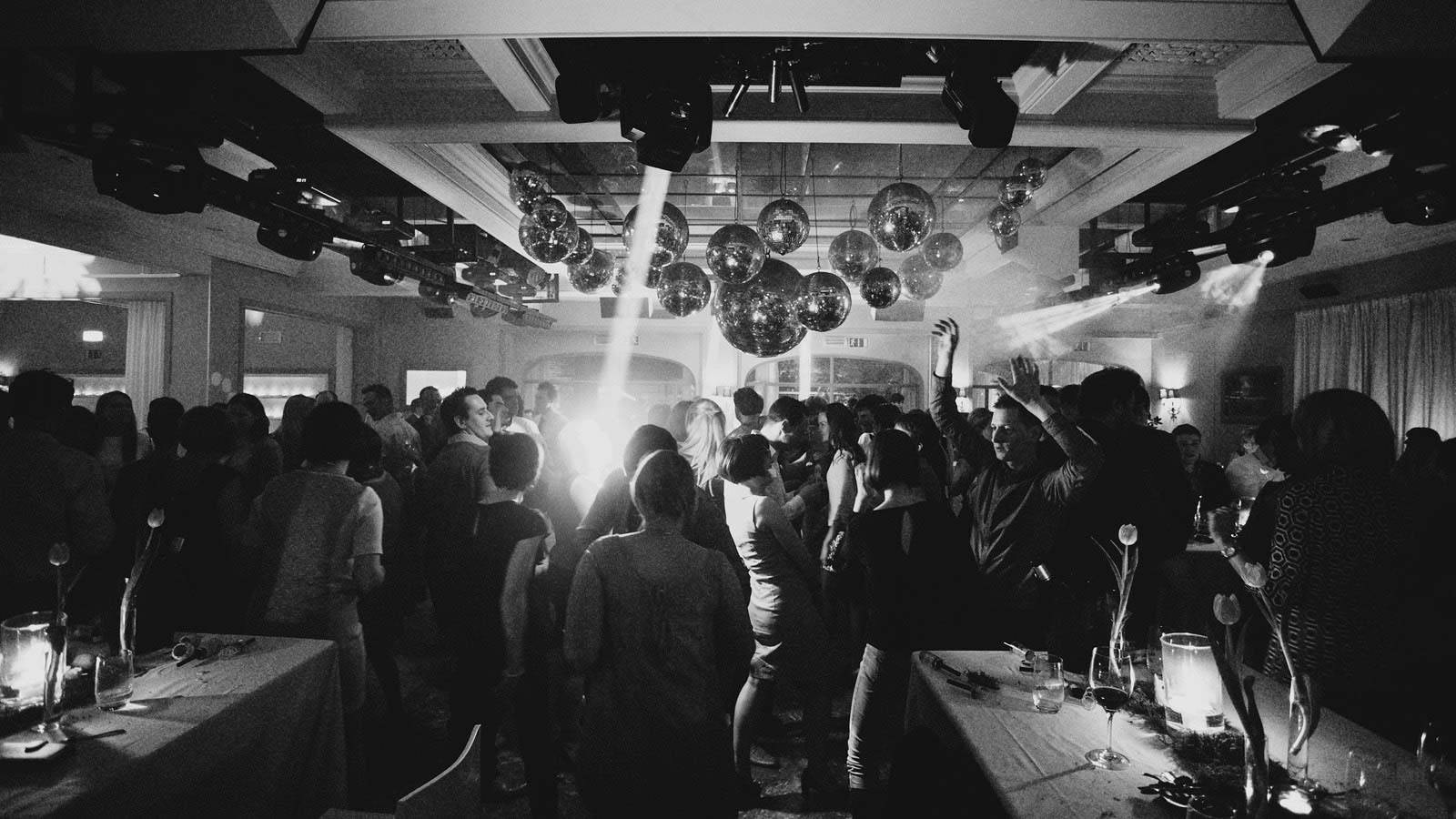 Huis van Wonterghem - House of EventsCappellerie dansfeest zwart wit