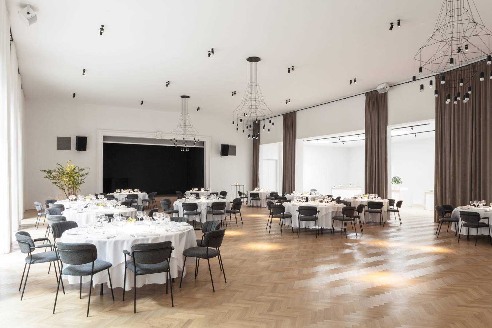 Salons Van Dijck - Veerle Van Eycken - Feestzalen - House of Weddings (4)